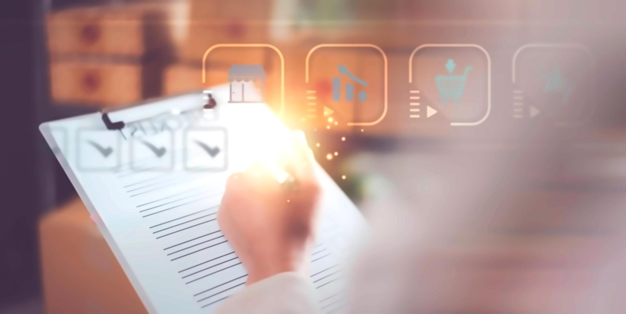 Participant lucrând la analiza cuvintelor cheie în cadrul unui seminar Virelianova